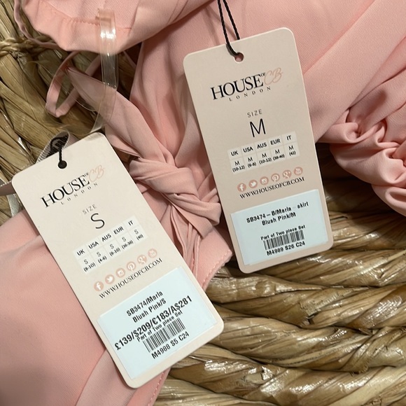 Two piece set - Picture 5 of 6